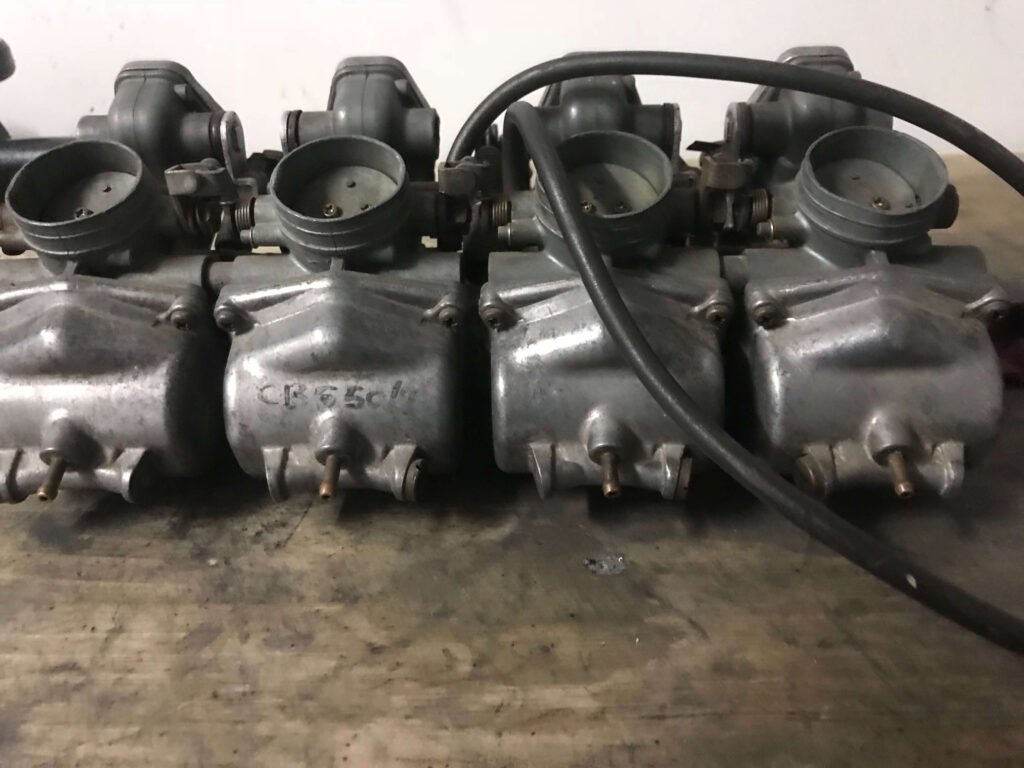 CB500 Cafe Racer Build: Carburetor disassembly and restoration